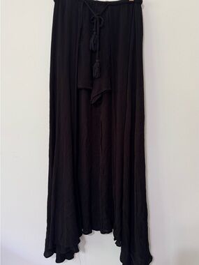 Boho Black High-Low Maxi Skirt | Flowy Festival Style